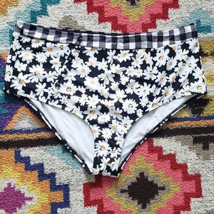 NWOT Modcloth Daisy Print High Waisted Bikini Bottoms with Black Gingham
